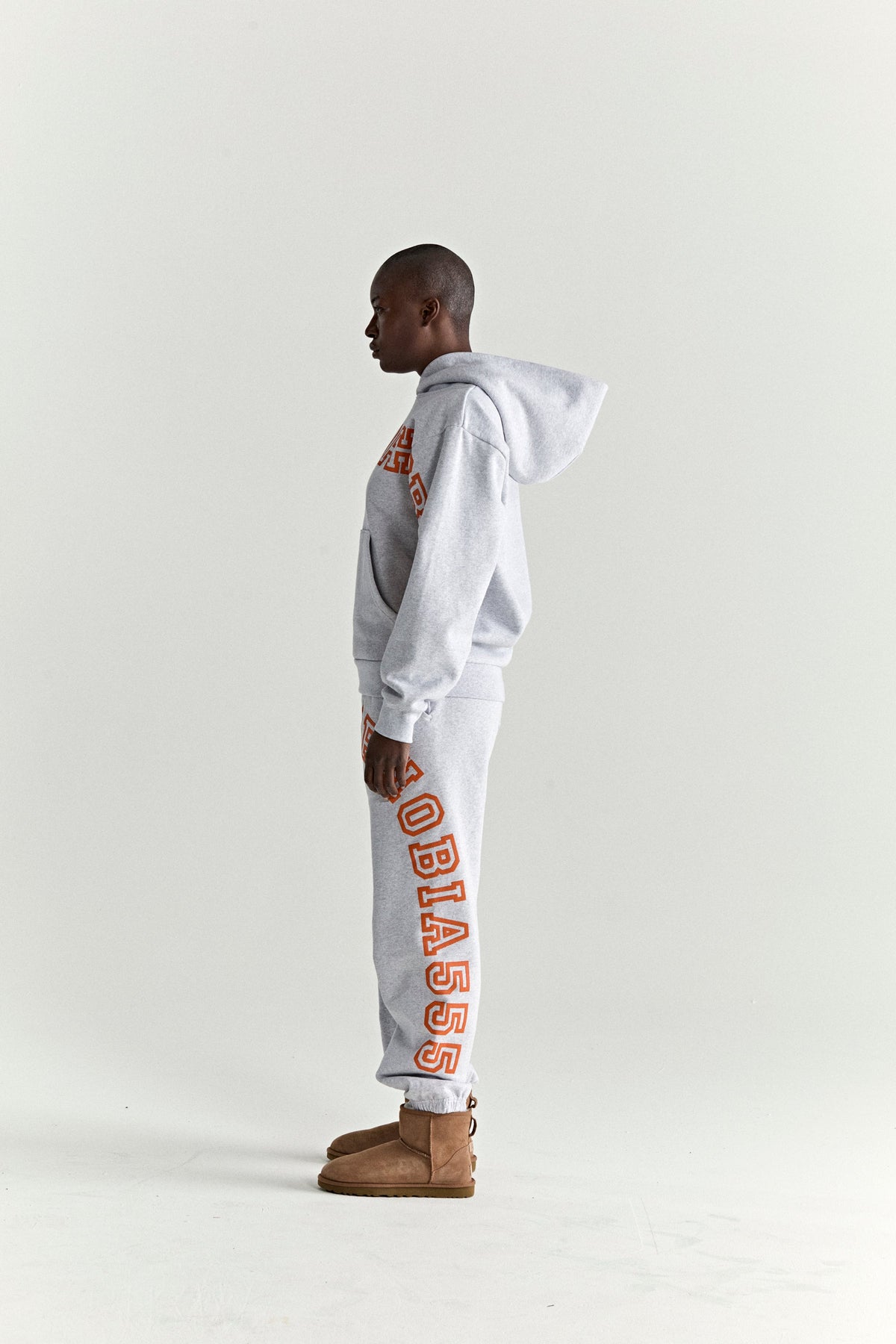 ARACH HOODIE