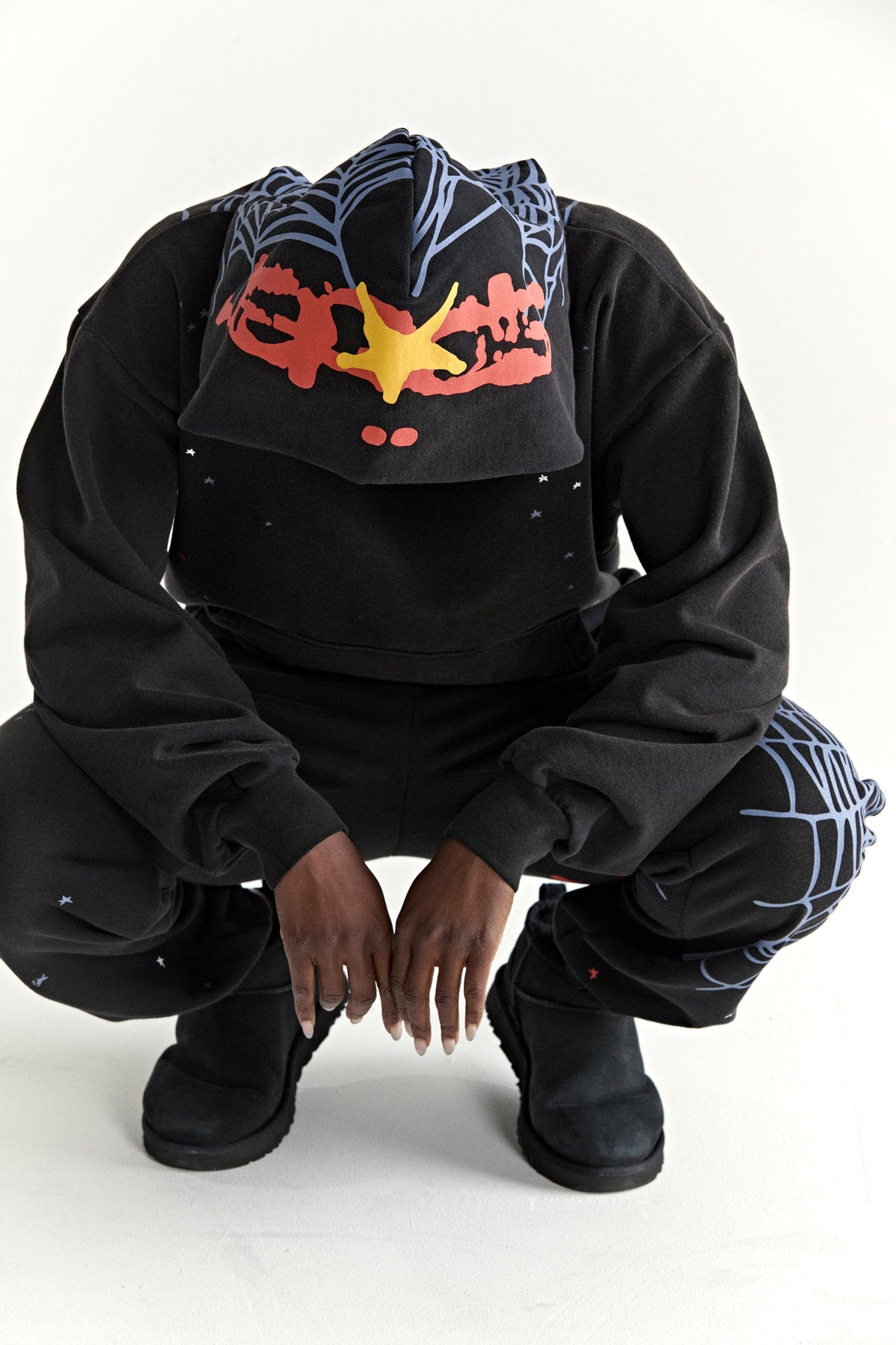 HEAVY WEB  HOODIE