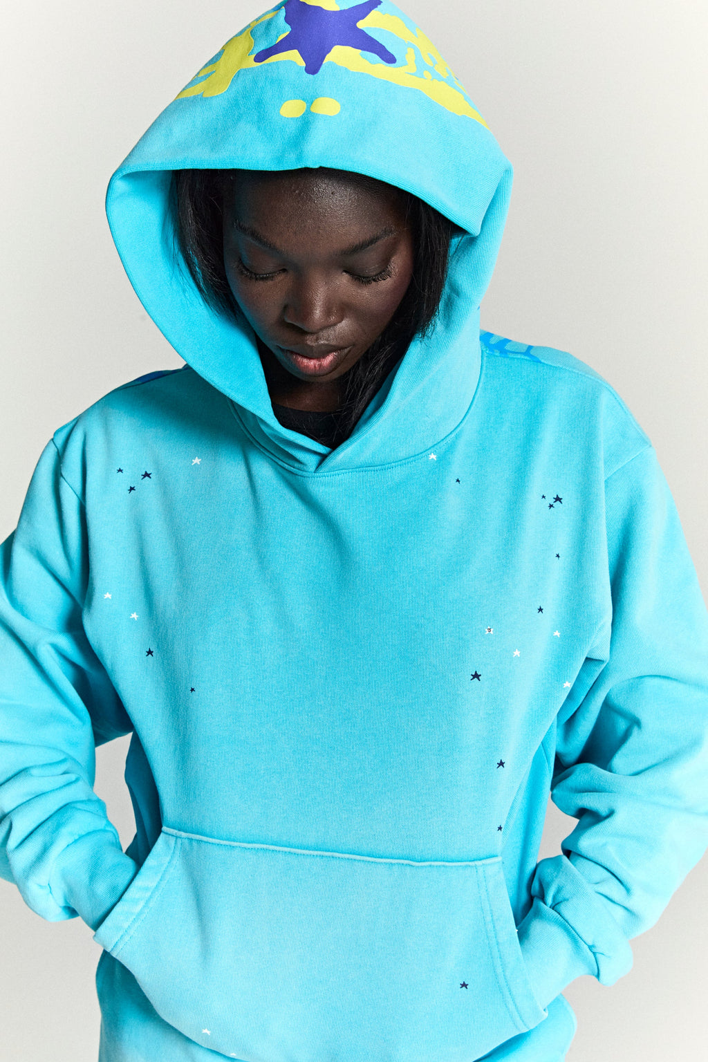 HEAVY WEB HOODIE