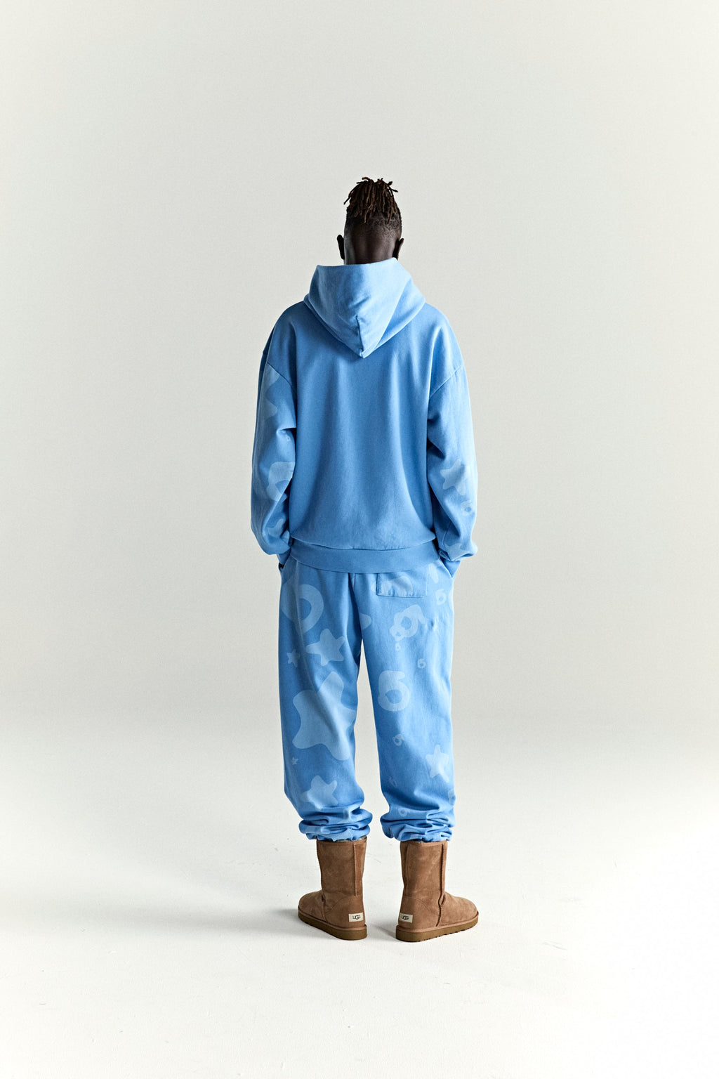 BELUGA V2 HOODIE