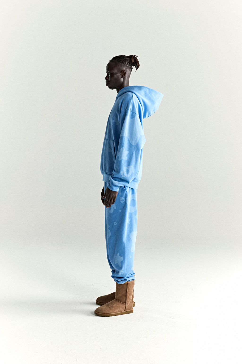 BELUGA V2 HOODIE