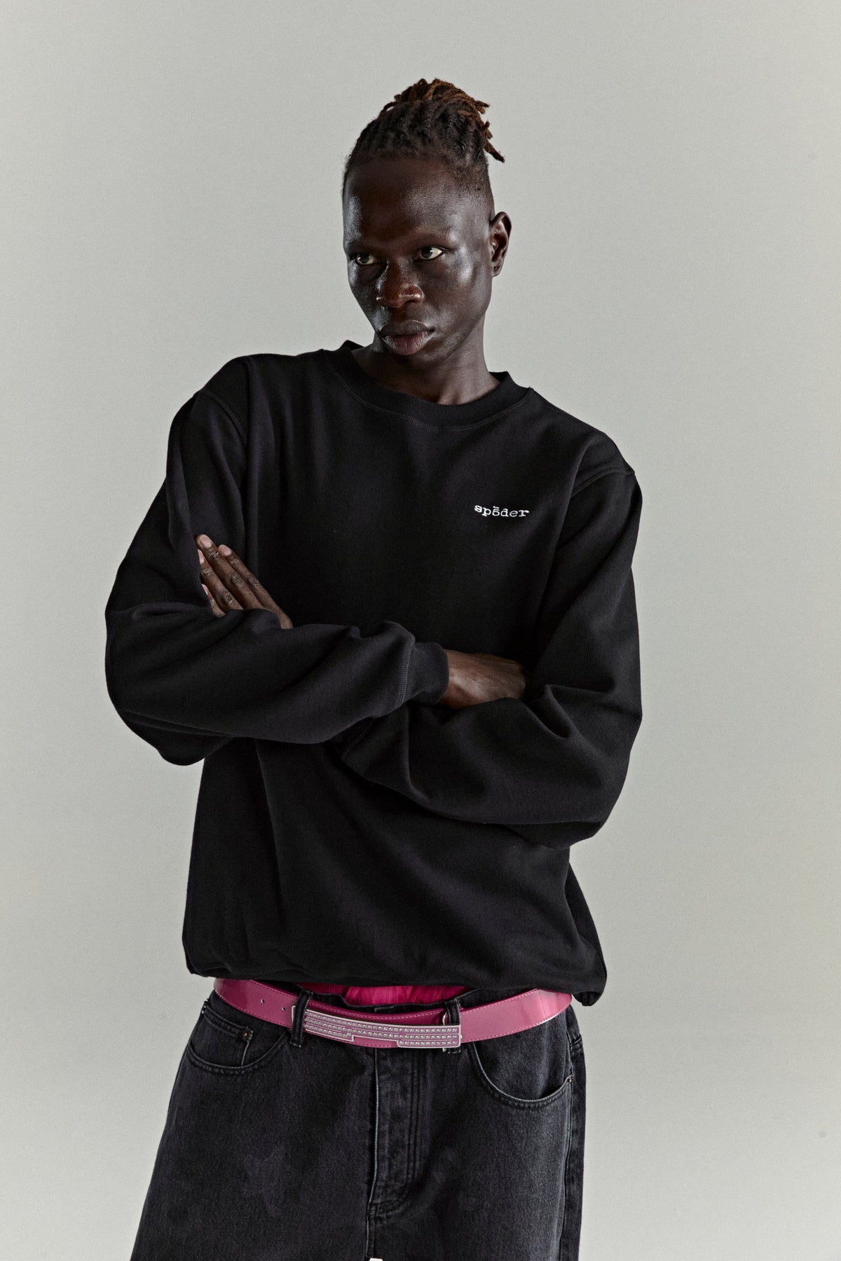 CORE CREWNECK
