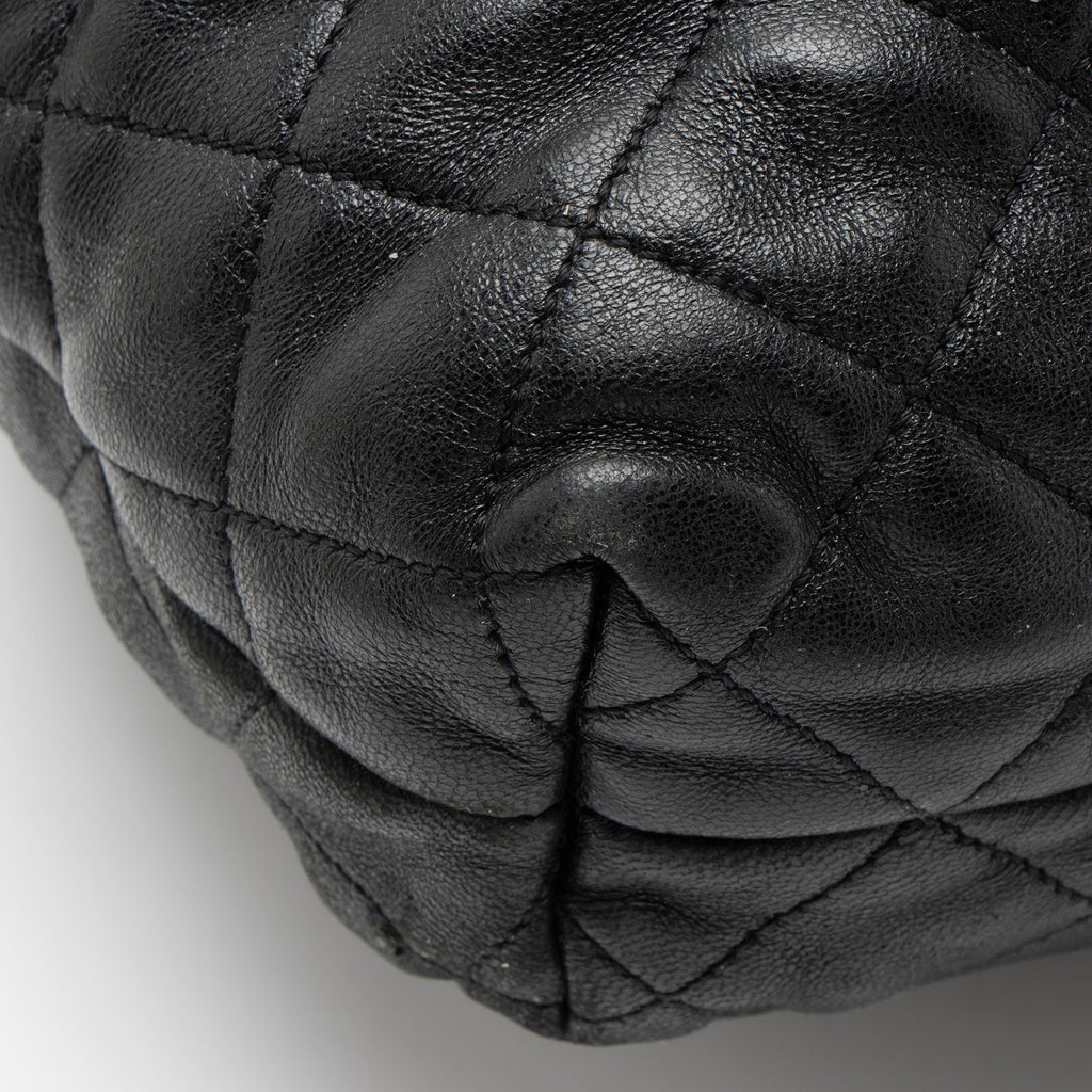 Saint Laurent Quilted Lambskin Monogram Icare Maxi Shopping Tote