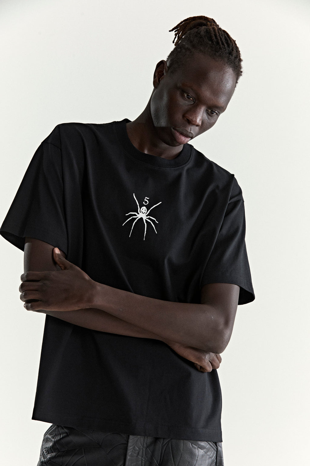 TM TEE