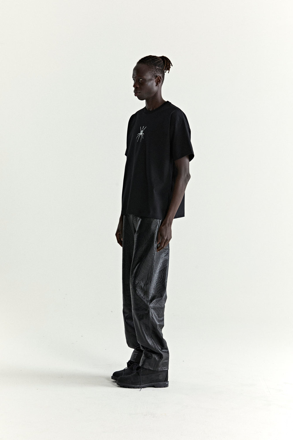 TM TEE
