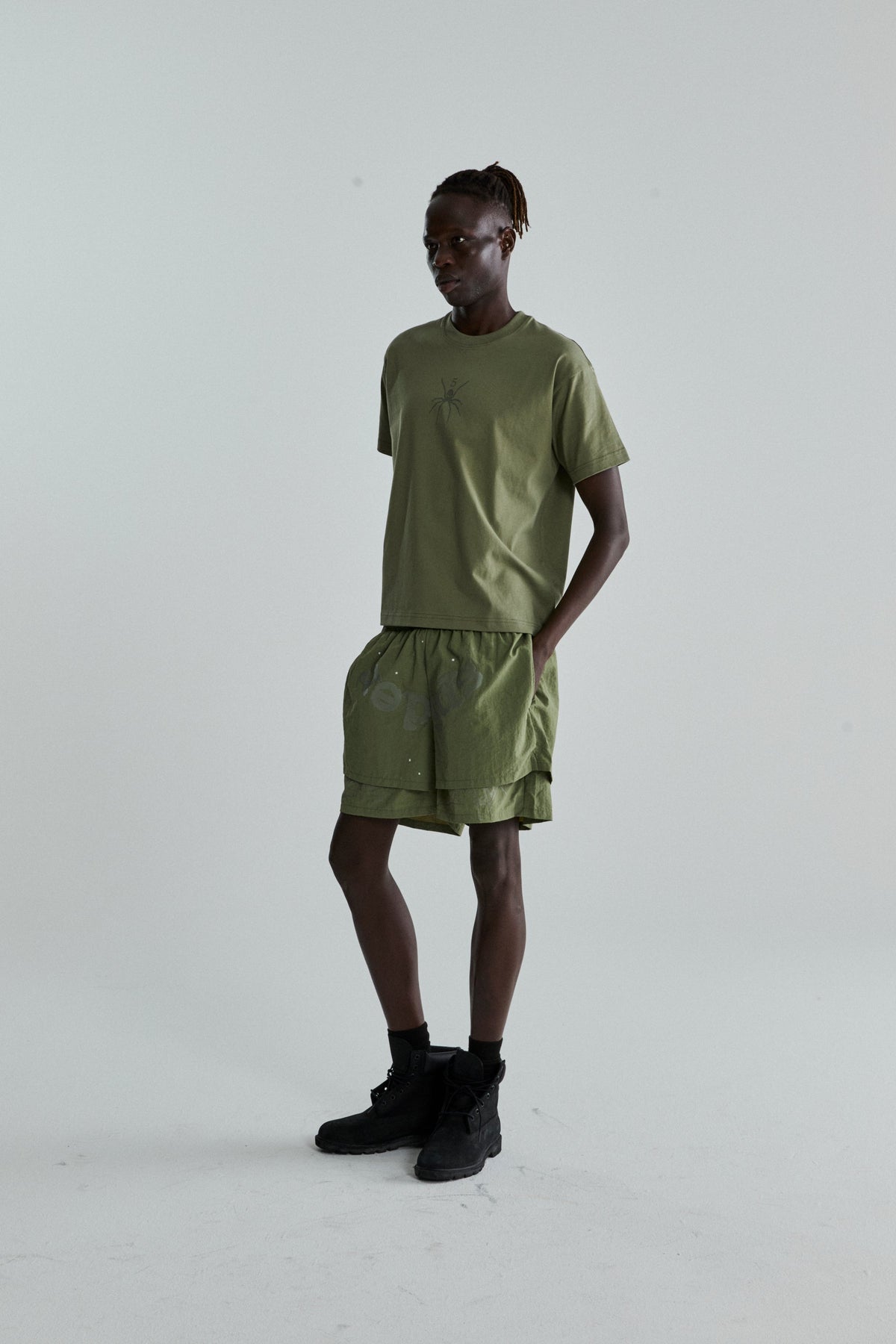 TM TEE