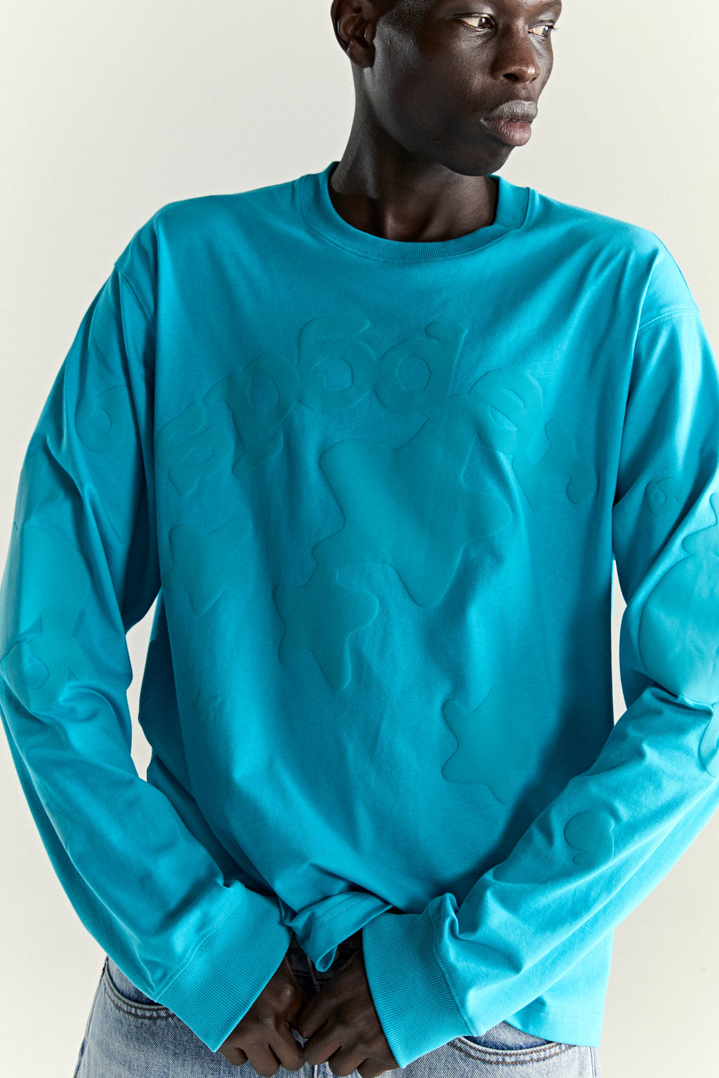 BELUGA LONGSLEEVE