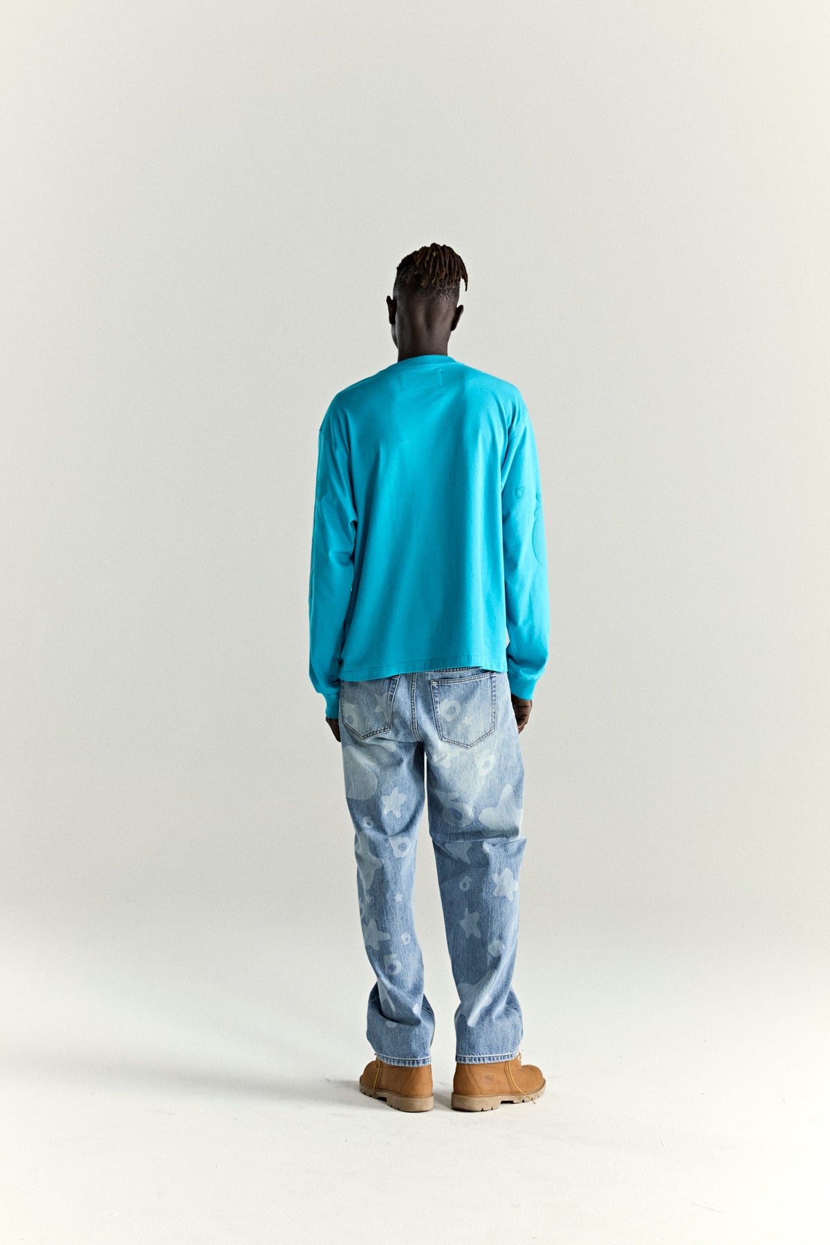 BELUGA LONGSLEEVE