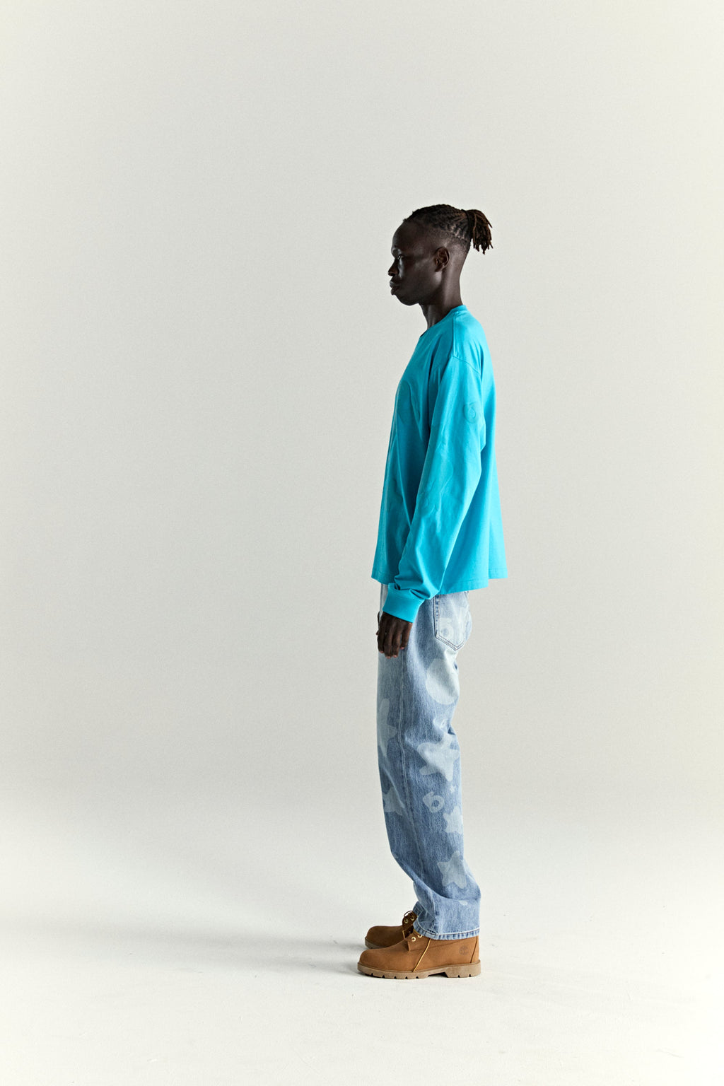 BELUGA LONGSLEEVE