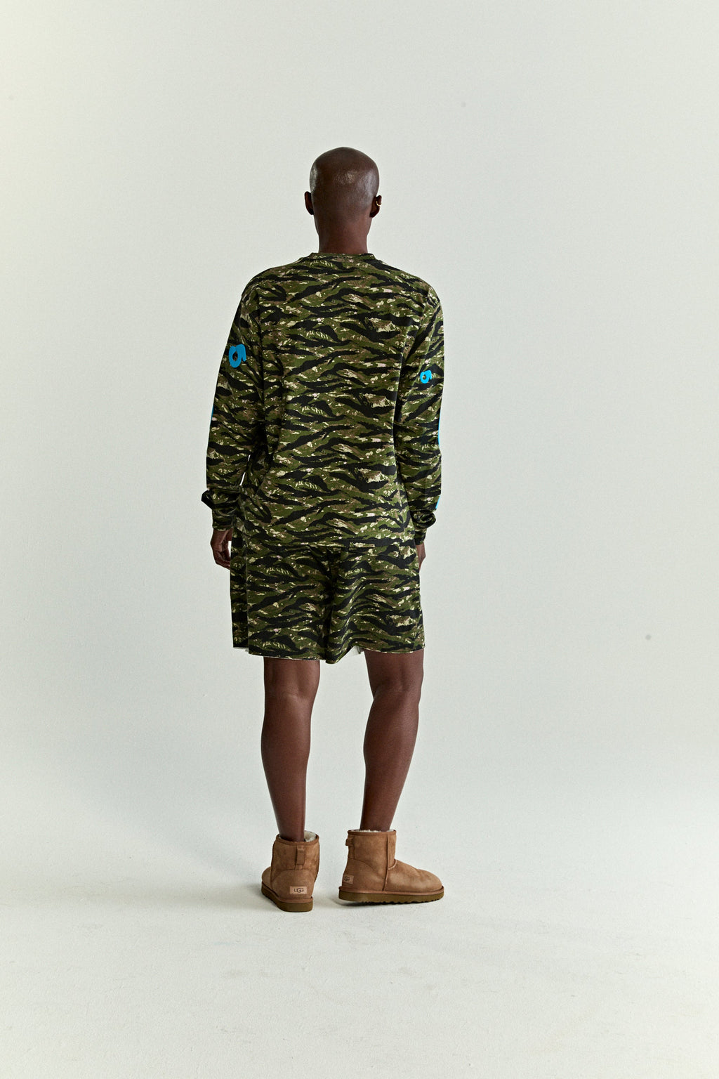 BELUGA TIGER CAMO LONGSLEEVE
