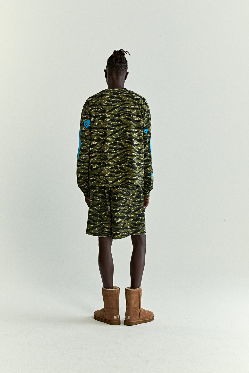 BELUGA TIGER CAMO LONGSLEEVE