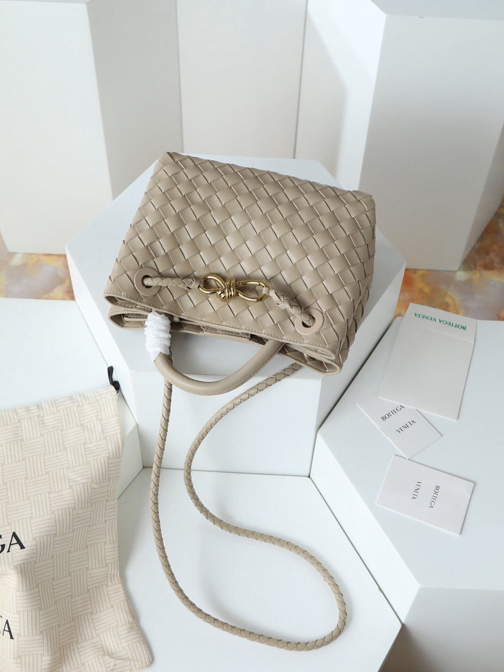 Bottega Veneta 2026 Mini Andiamo Beige Lambskin