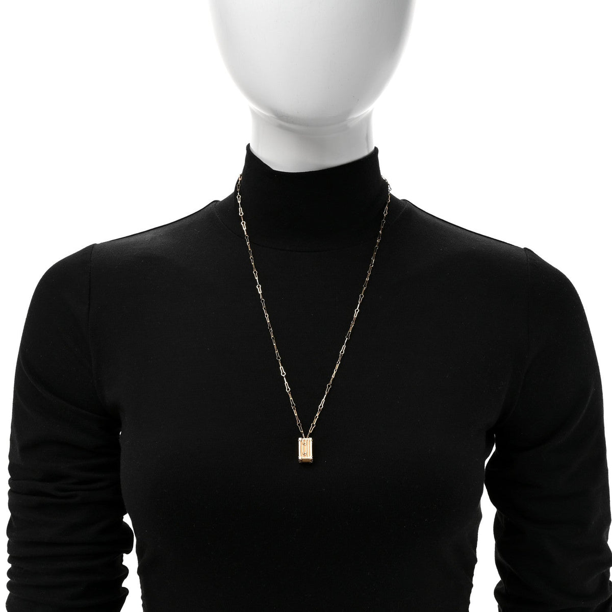 18K Yellow Gold Petite Malle Pendant Necklace