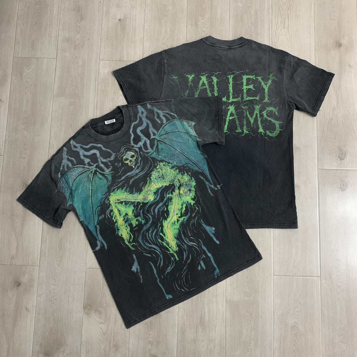 VALE USA Dream Graphic Short-Sleeve T-Shirt