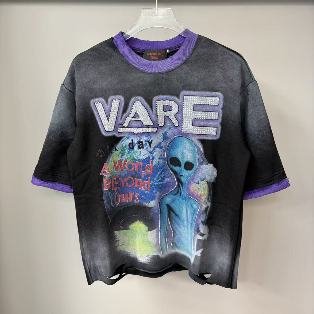 VALE ALL DAY USA A World Beyond Ours Alien Graphic T-Shirt