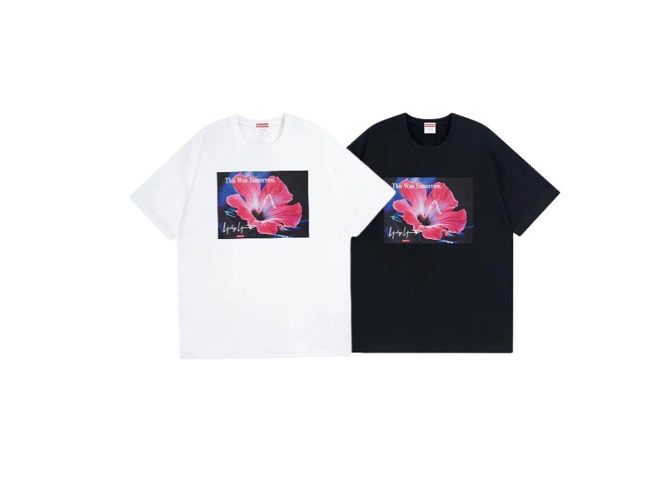 Supreme Hibiscus Graphic Short-Sleeve T-Shirt