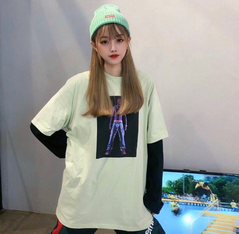 Supreme Tupac Hologram Graphic Short-Sleeve T-Shirt