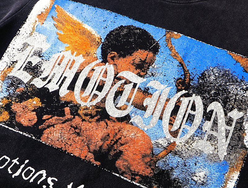 MIXED EMOTION Angel Graphic T-Shirt
