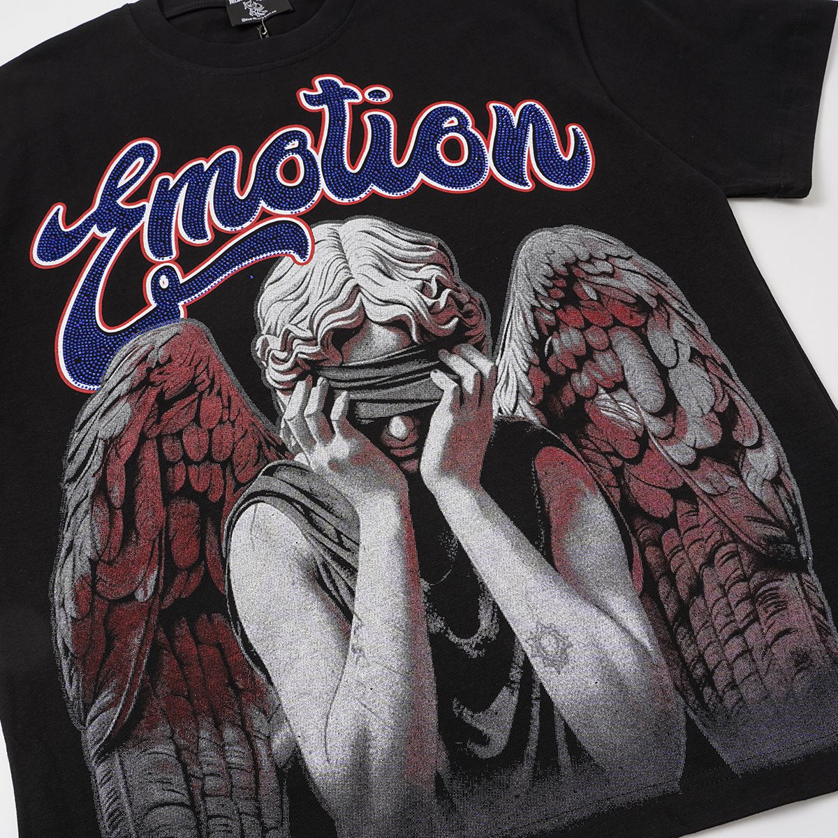 MIXED EMOTION Angel Graphic T-Shirt