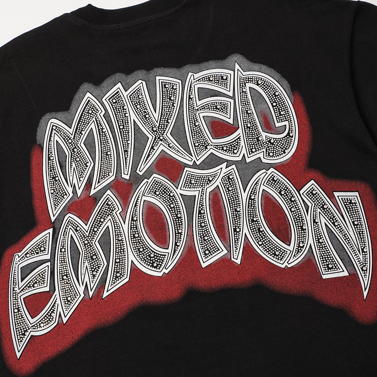 MIXED EMOTION Skeleton Graphic T-Shirt