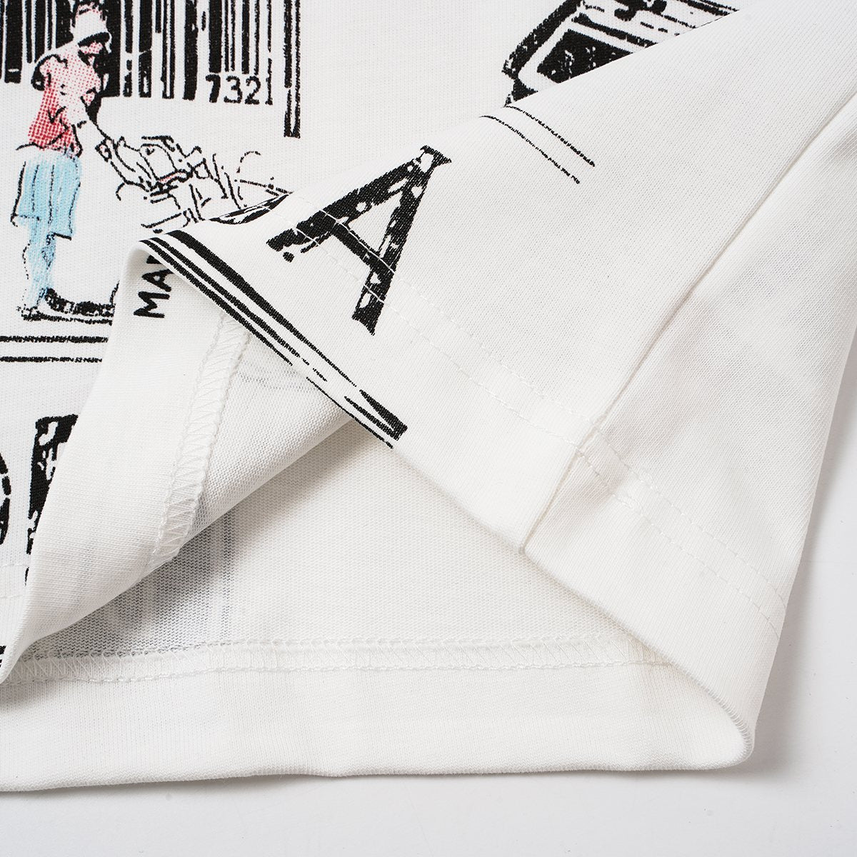 VALLEY Dreams Graphic Short-Sleeve T-Shirt