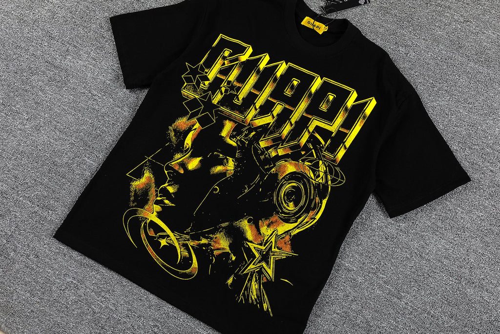 GUAPI Lost in Space Astronaut Graphic T-Shirt
