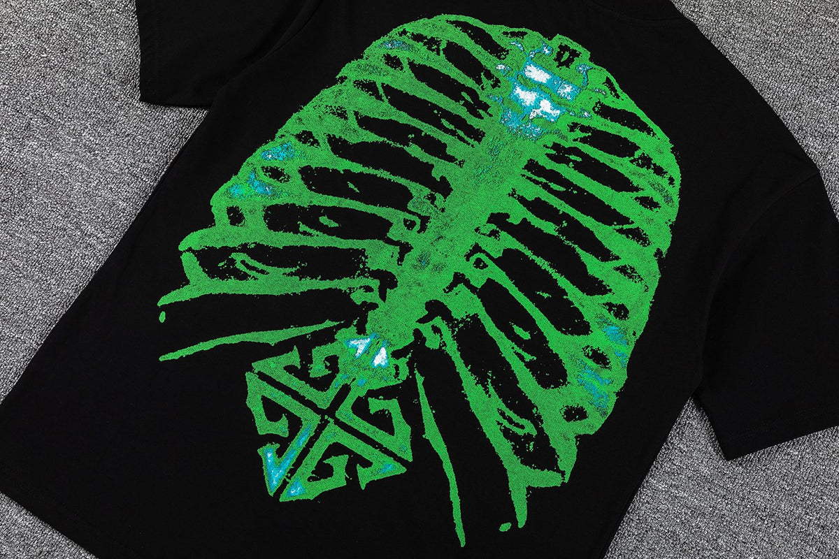 GUAPI Skull Ribcage Graphic T-Shirt