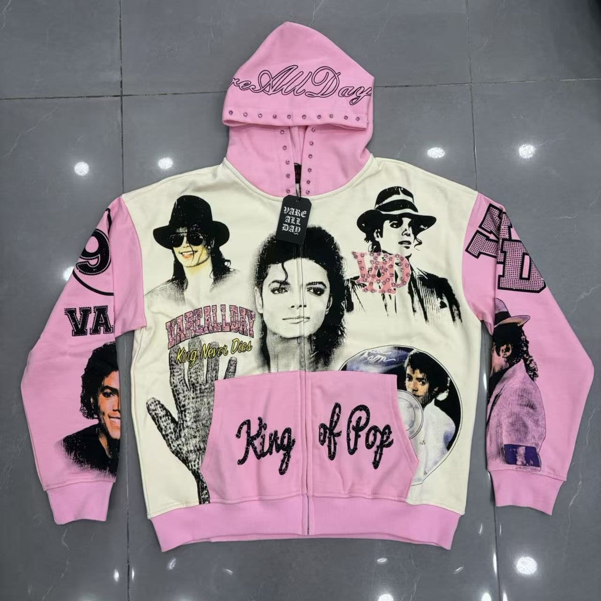 VARE ALL DAY King of Pop Graphic Zip Hoodie