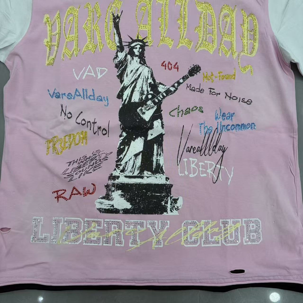 VARE ALL DAY Pink Contrast-Sleeve Graphic T-Shirt