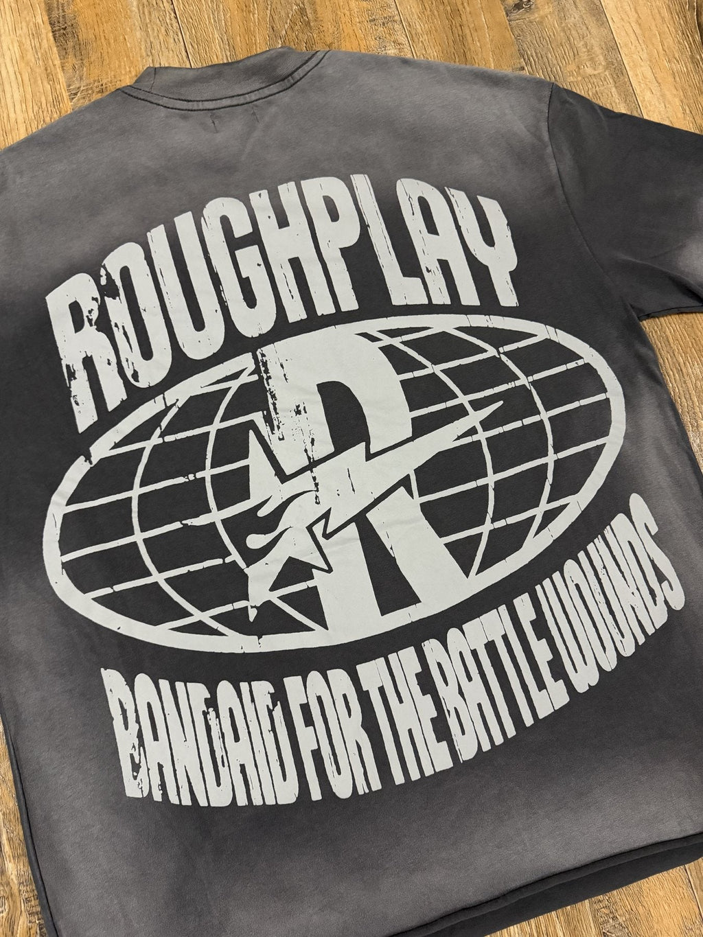 Rough Play Skeleton Globe Graphic T-Shirt