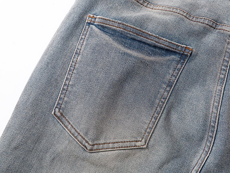 VALABASAS Light Blue Distressed Jeans