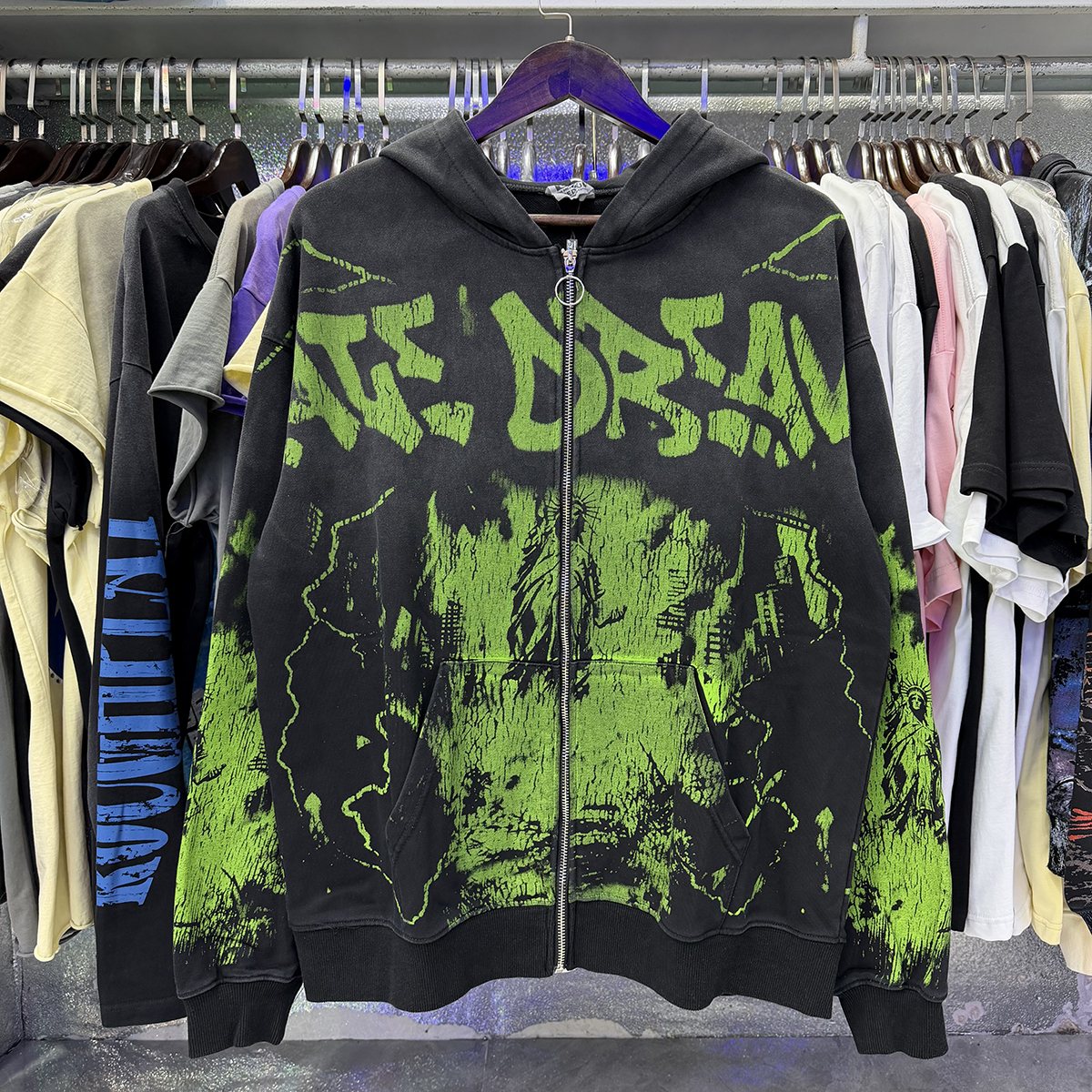 VALE USA Liberty Graphic Washed Zip Hoodie