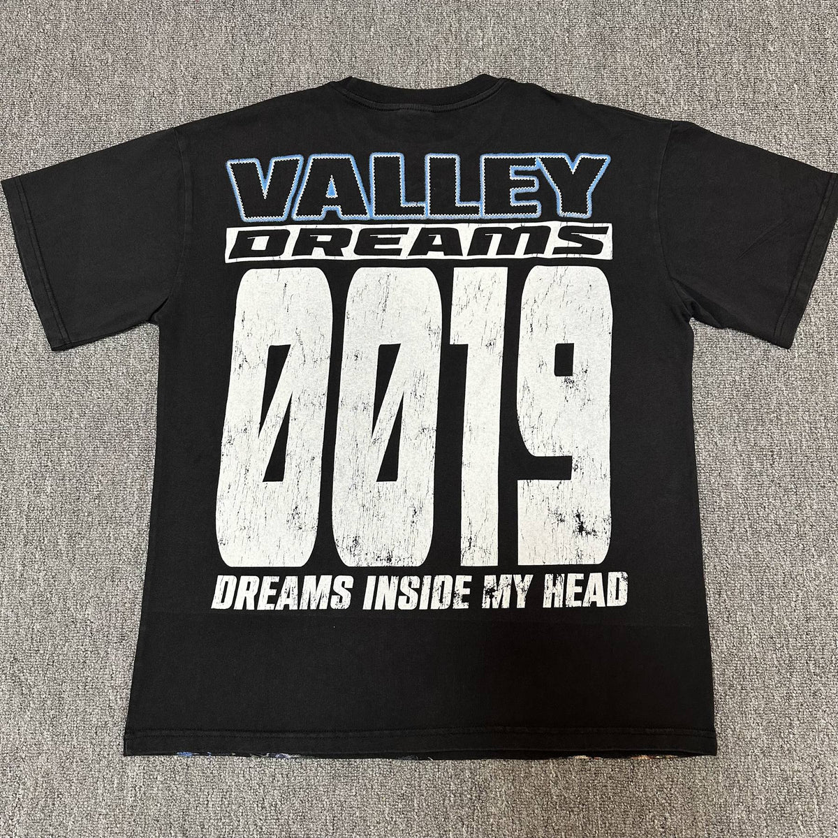 VALE USA Dreams Inside My Head Rhinestone Graphic T-Shirt