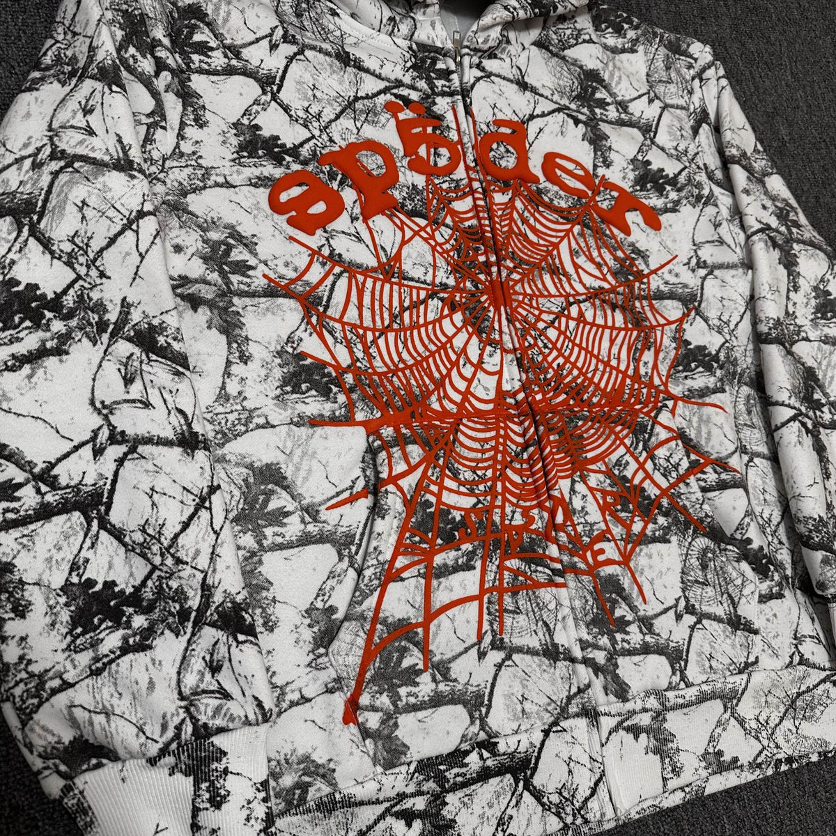 Sp5der Camo Spider Graphic Hoodie & Shorts Set