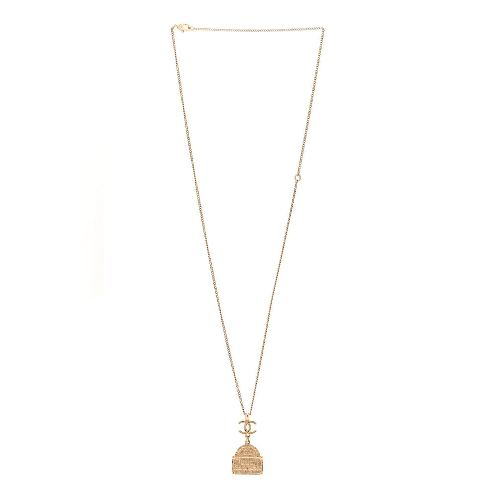 Metal CC Rue Cambon Necklace Gold