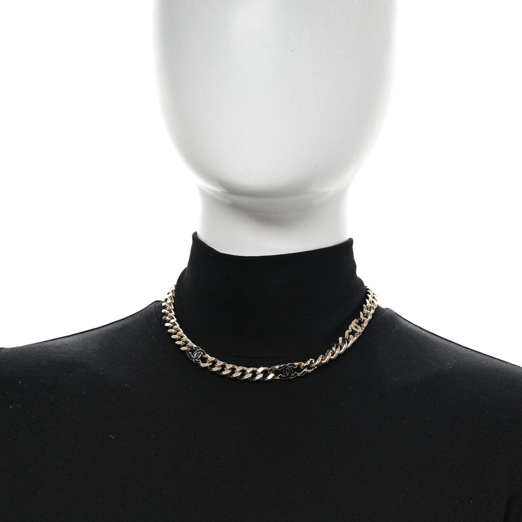 Metal Enamel Chain CC Choker Gold Black