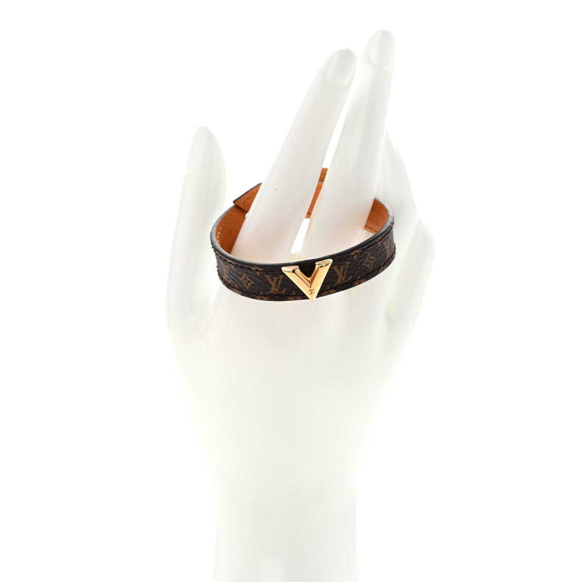 Monogram Essential V Bracelet 15