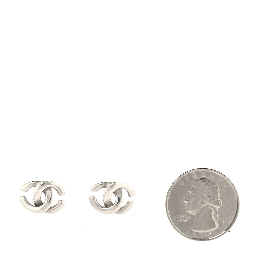 Twisted CC Small Earrings Silver