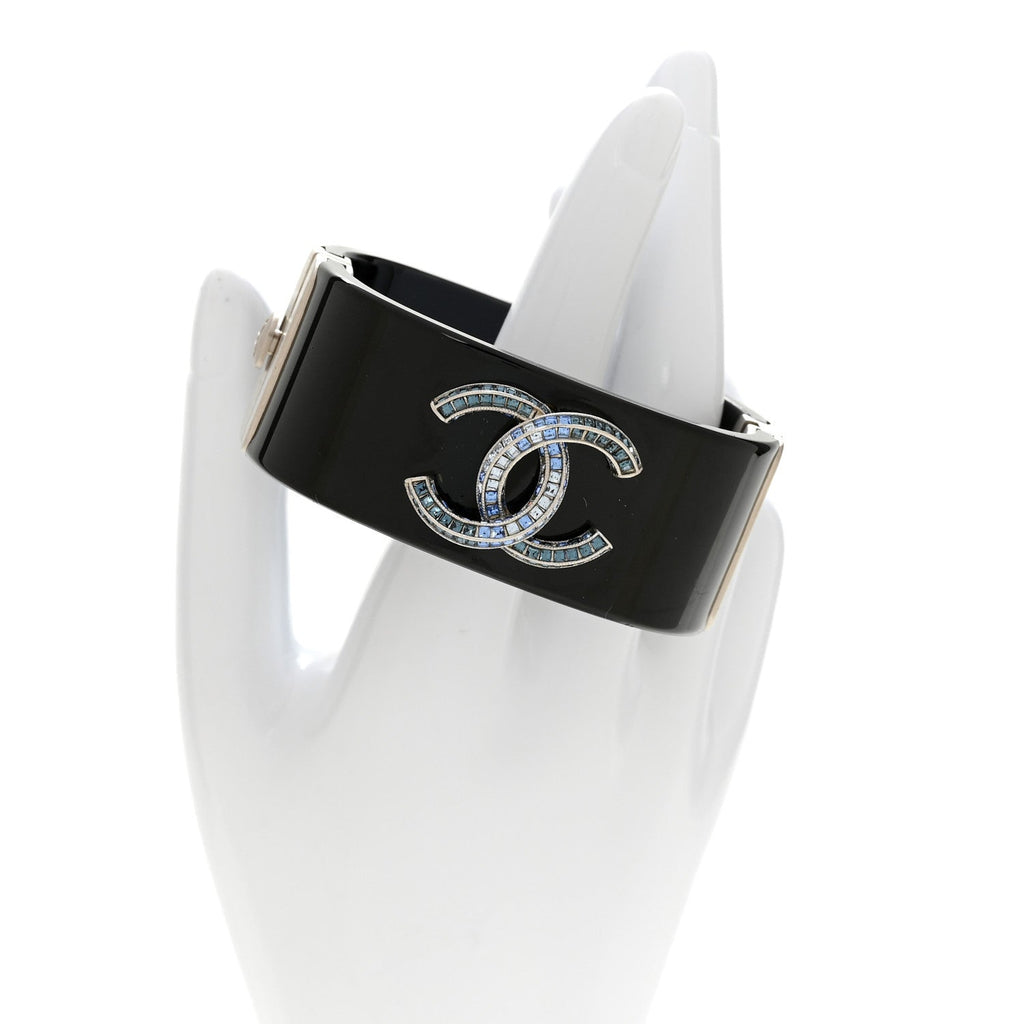Resin Crystal CC Cuff Black