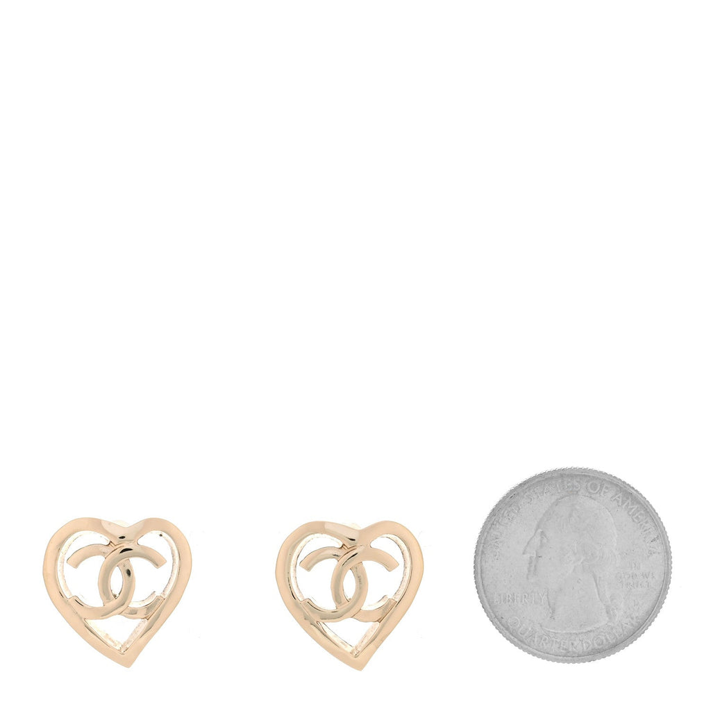 Metal CC Heart Coco In Love Earrings Gold