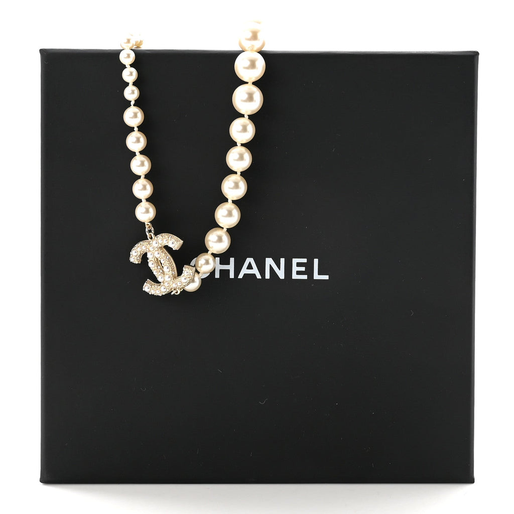 Pearl CC 100th Anniversary Necklace Light Gold