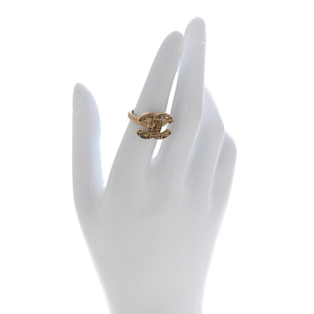 Tweed Effect CC Ring 53 6.25 Gold