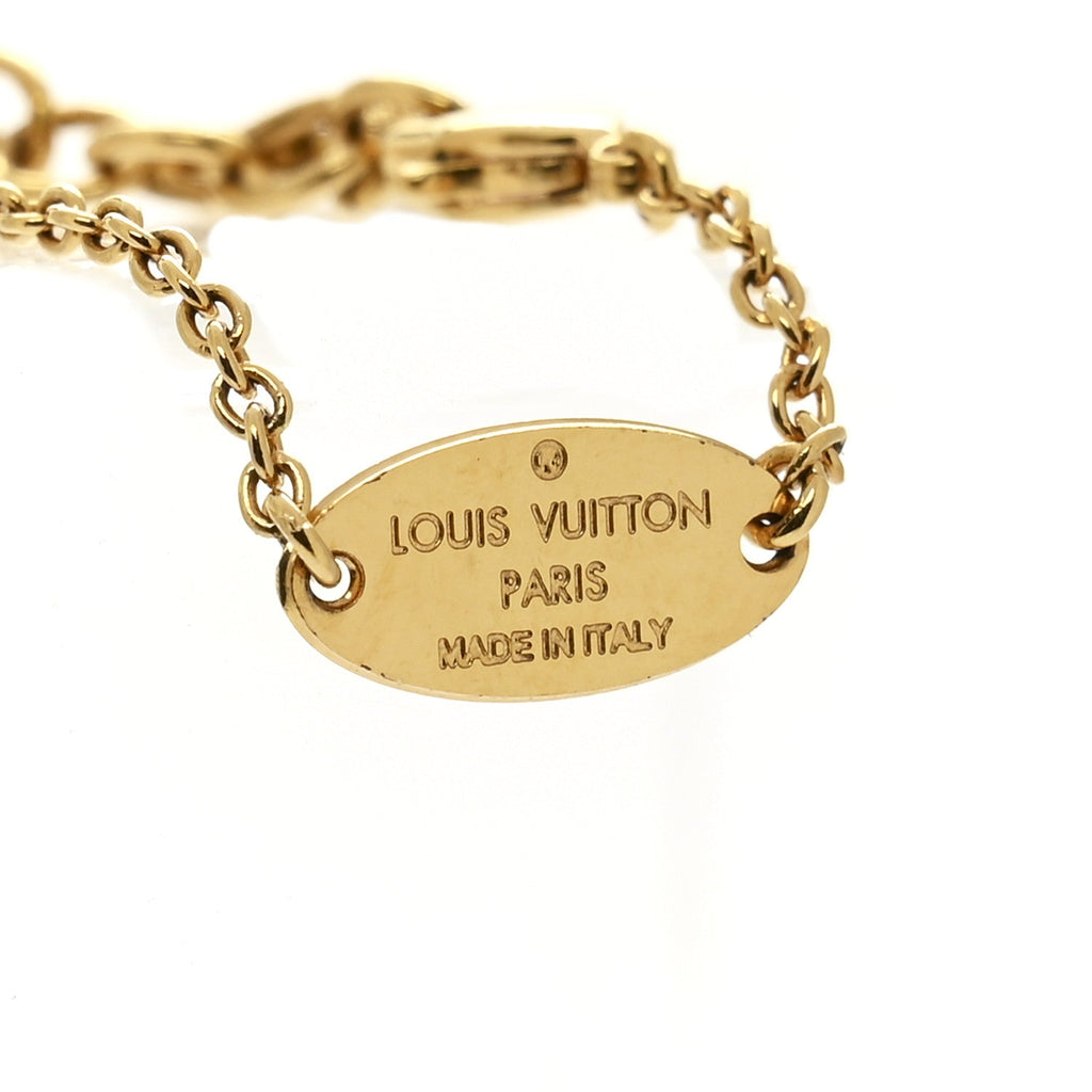 Essential V Guilloche Bracelet Gold