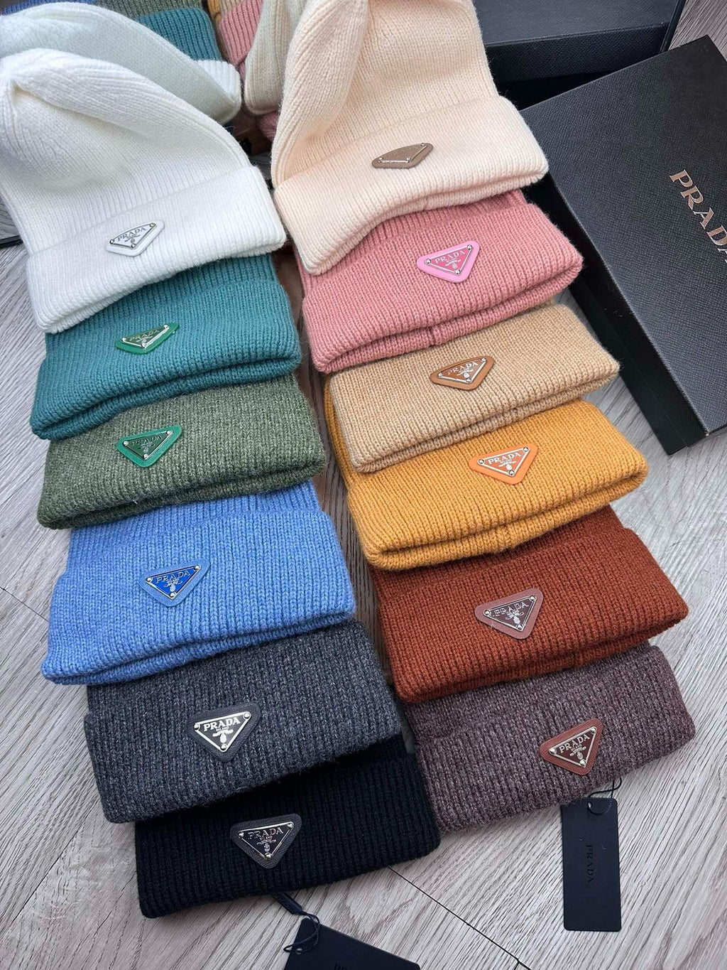 BEANIE HAT IN WHITE WOOL 332394