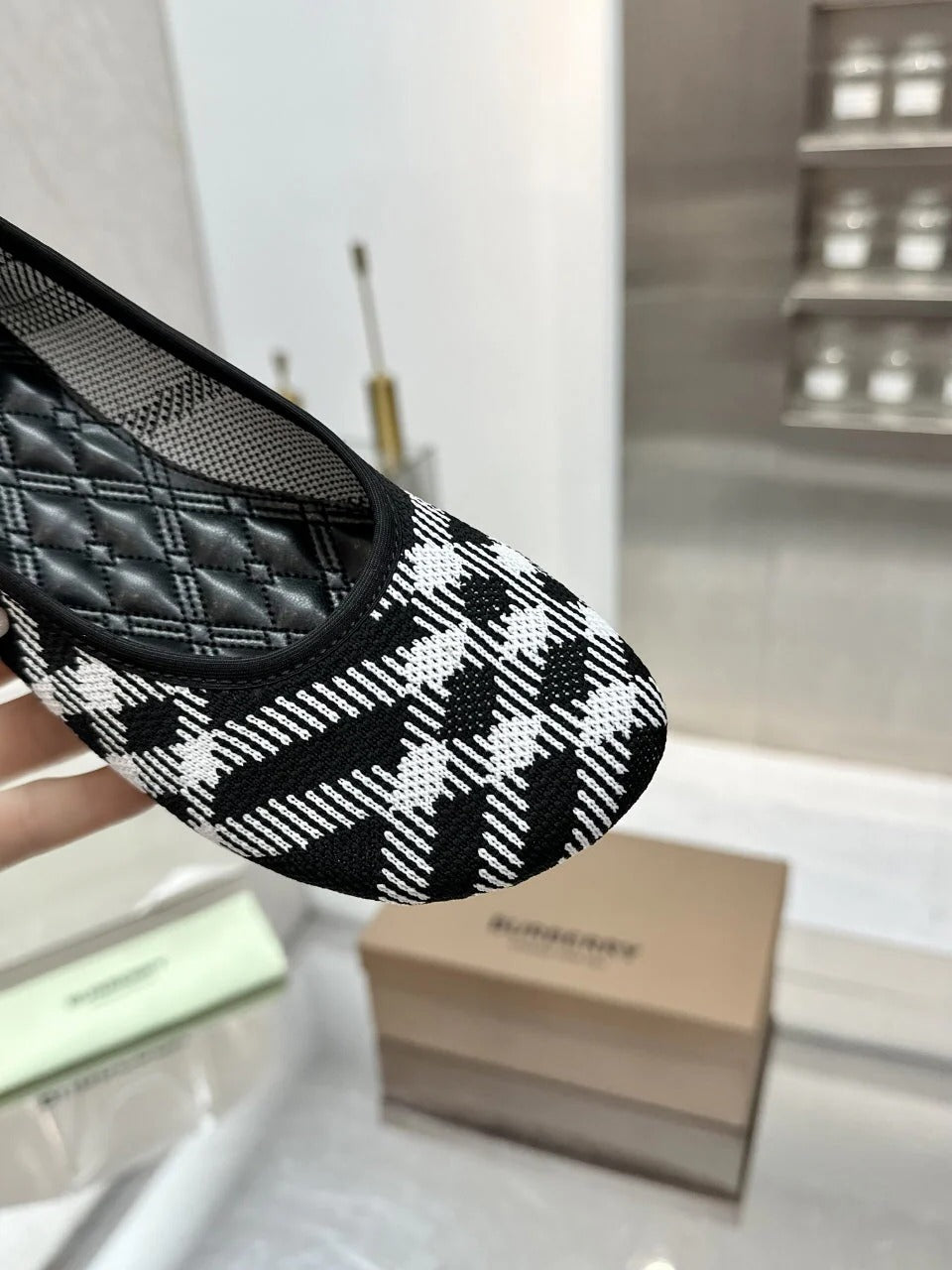 Burberry Classic Check Flats Black White in Fabric 729741