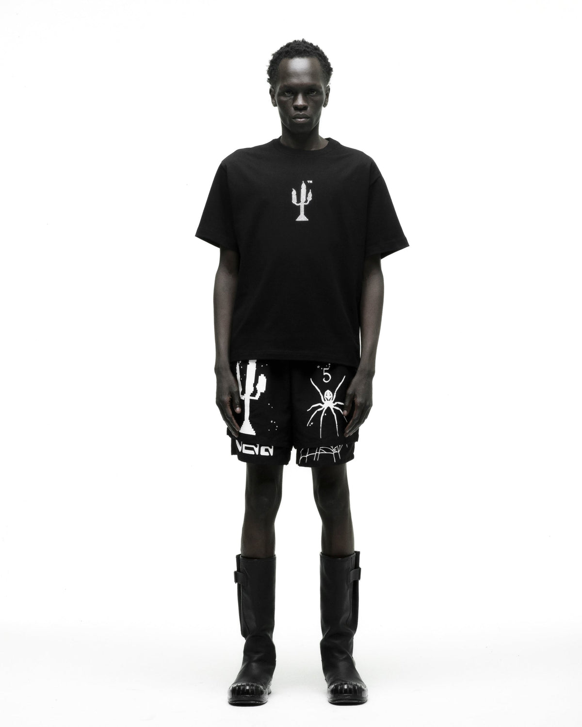 VAA TM TEE