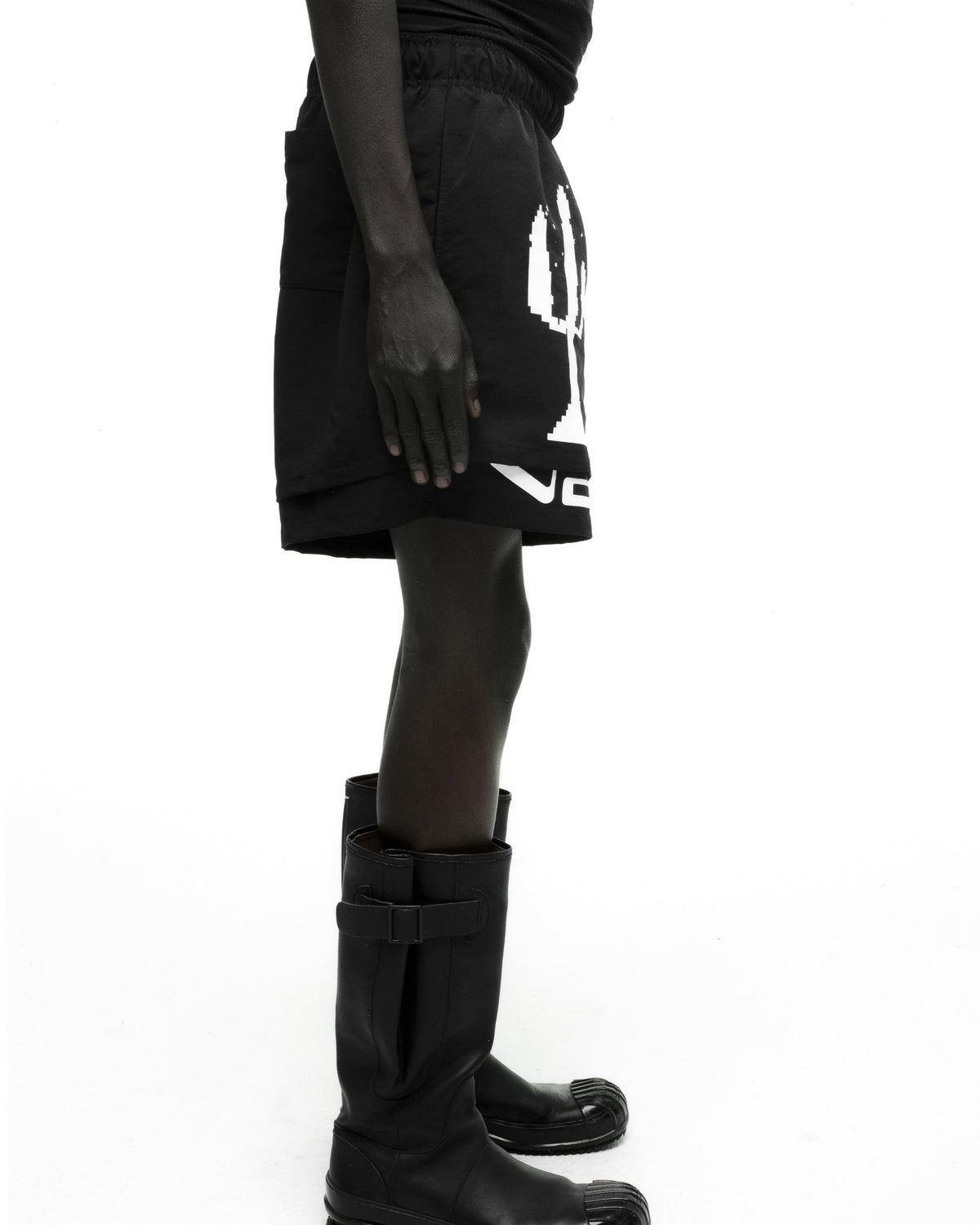 VAA DOUBLE LAYER SHORT