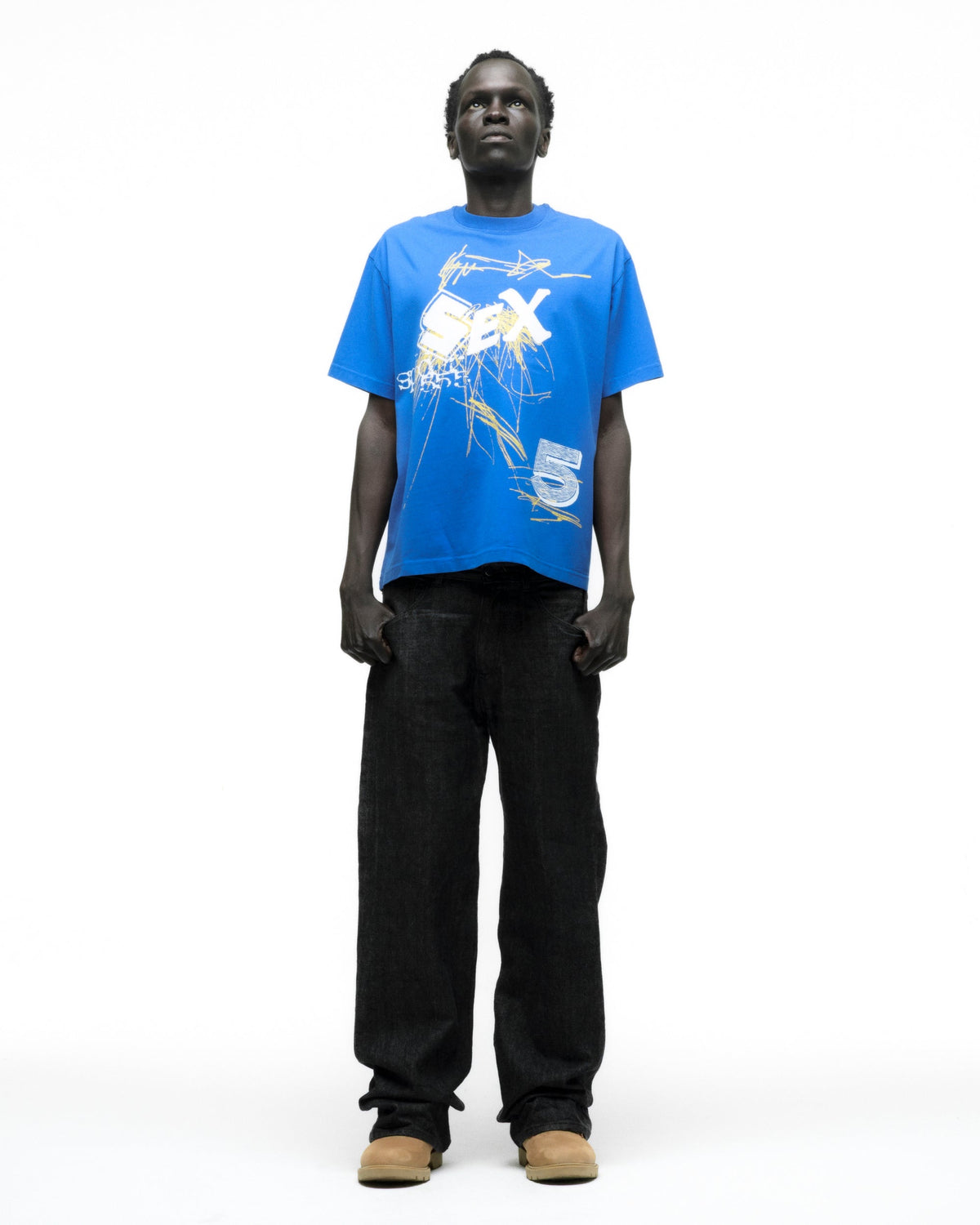 VIVIENNE TEE