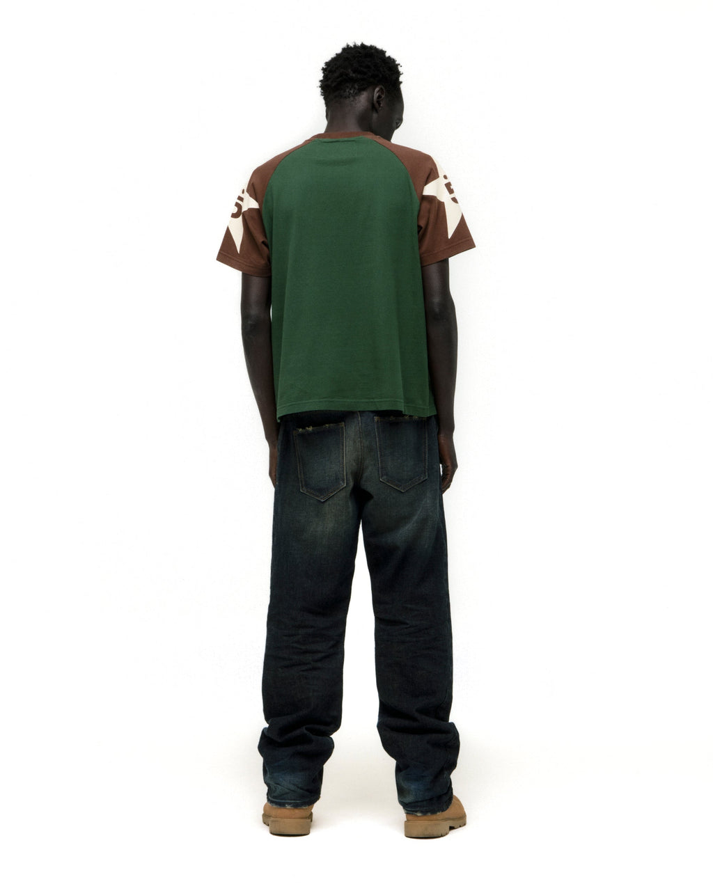 5UKI TEE