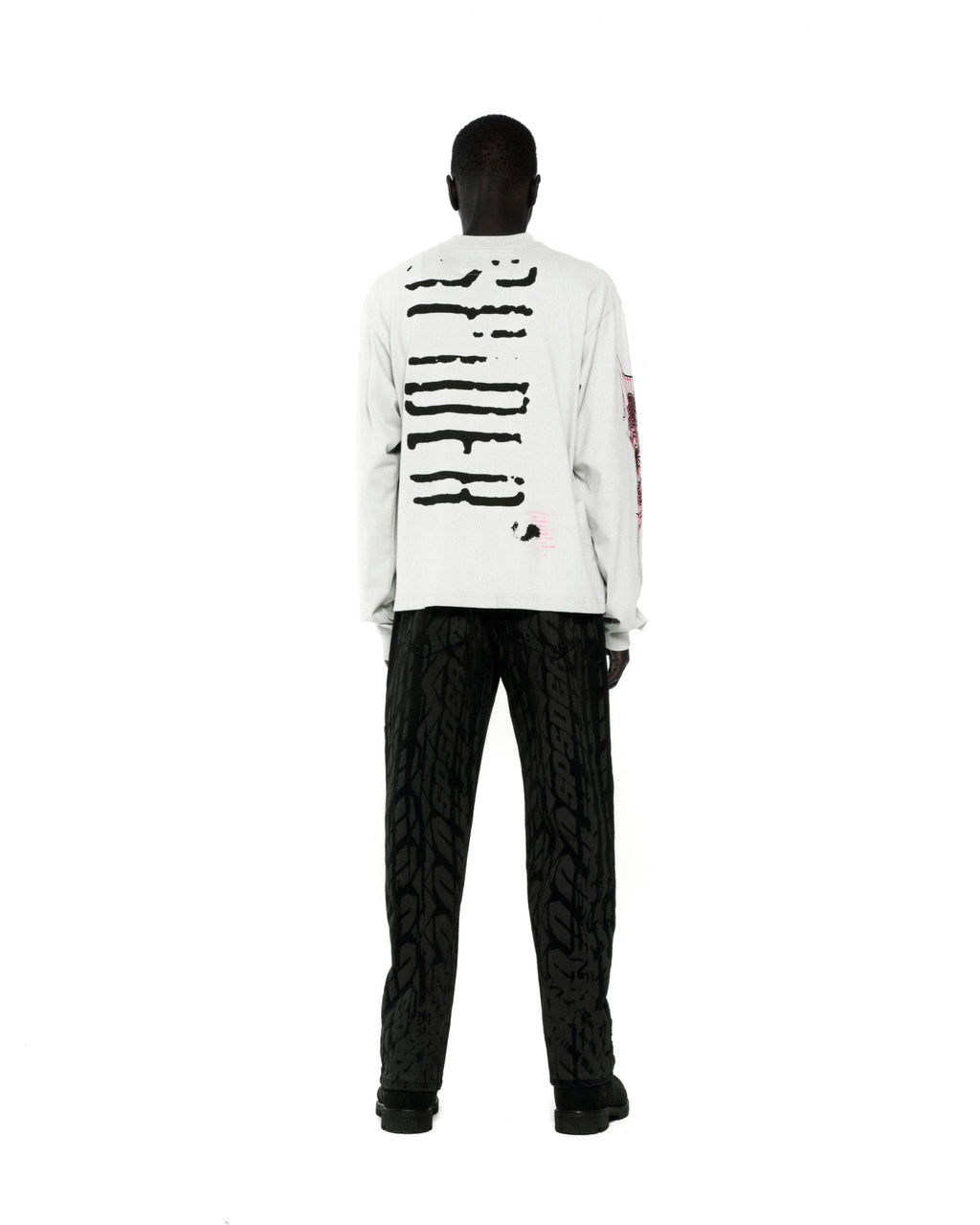 WAIT LONGSLEEVE